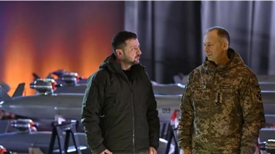 بعد إهانته بالبيت الأبيض، الجيش الأوكراني يوجه رسالة عاجلة إلى زيلينسكي