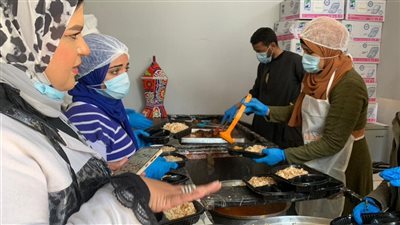 القومي للمرأة بسوهاج: تجهيز 230 وجبة إفطار للأسر الأكثر احتياجا 