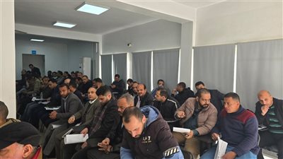 وزير العمل: استمرار تنظيم اختبارات المرشحين للعمل بالخارج