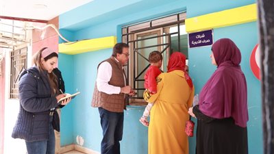 وزير الصحة يفاجئ مركزي طب أسرة الأسمرات 2 و3 بأول أيام شهر رمضان 
