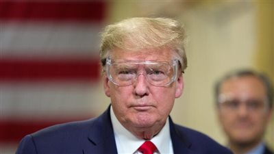 ترامب يضع شرطًا واحدًا للعفو عن زيلينسكي 