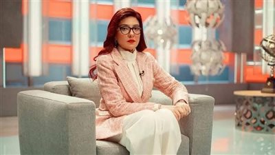  مى كساب خبيرة تاروت شهيرة ضمن أحداث الموسم الخامس من 