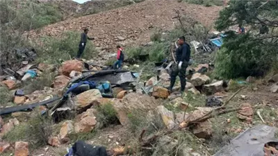 عشرات القتلى والمصابين في تصادم حافلتين غرب بوليفيا