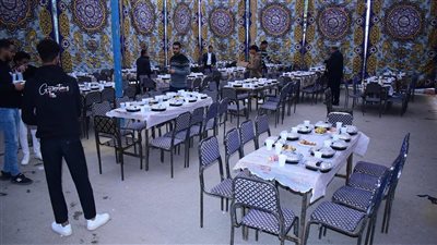 ١٥٠٠ وجبة إفطار للمرضى والعمال بمستشفى سوهاج الجامعي