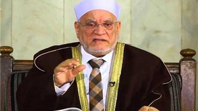 أحمد عمر هاشم 