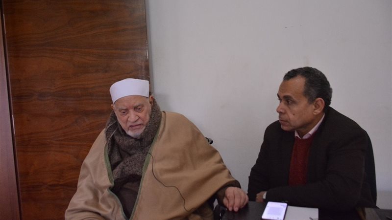 خلال حوار الزميل