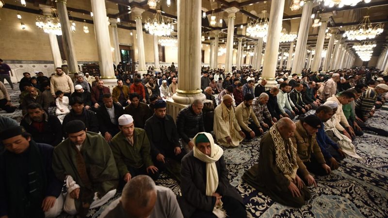 أشهر أئمة وقراء السور
