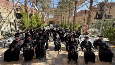 إيبارشية مطاي تبحث دور الكهنوت في الكنيسة الأرثوذكسية