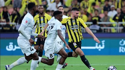 الدوري السعودي، تعادل سلبي بين الاتحاد والأهلي في الشوط الأول