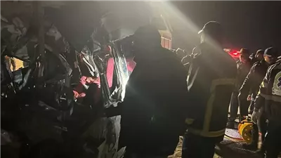 إصابة 3 أشخاص فى حادث تصادم على طريق السويس الصحراوي 