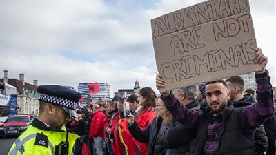  الهجرة غير الشرعية تهد اتفاق التأشيرة بين المغرب وألبانيا 