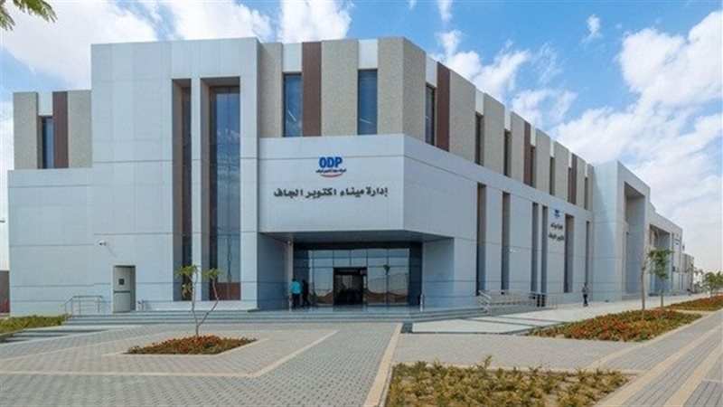 ميناء أكتوبر الجاف،