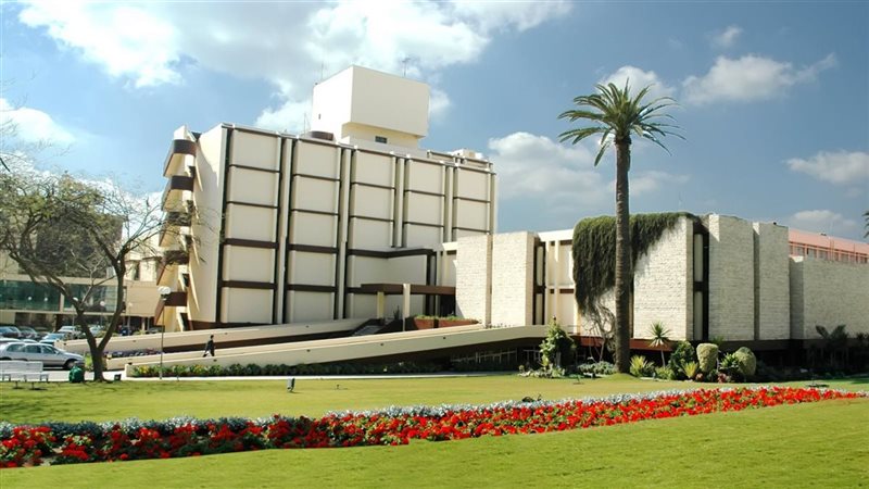 مركز الكلئ بجامعة
