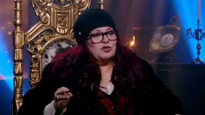 فريدة سيف النصر: عديت مرحلة لبس الحجاب وقرفت من بوسة نور الشريف