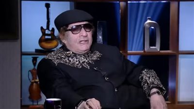 هي في بيتها وأنا في بيتي، محيي إسماعيل يعلن زواجه (فيديو)