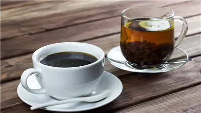  الصحة تحذر مرضى الكبد والسكر من تناول القهوة والشاي