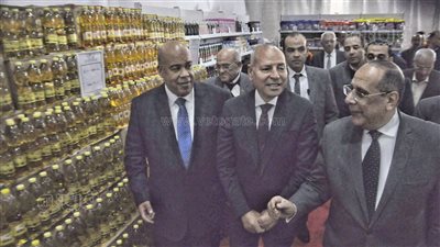 محافظ القاهرة يفتتح معرض أهلا رمضان في السبتية (صور) 