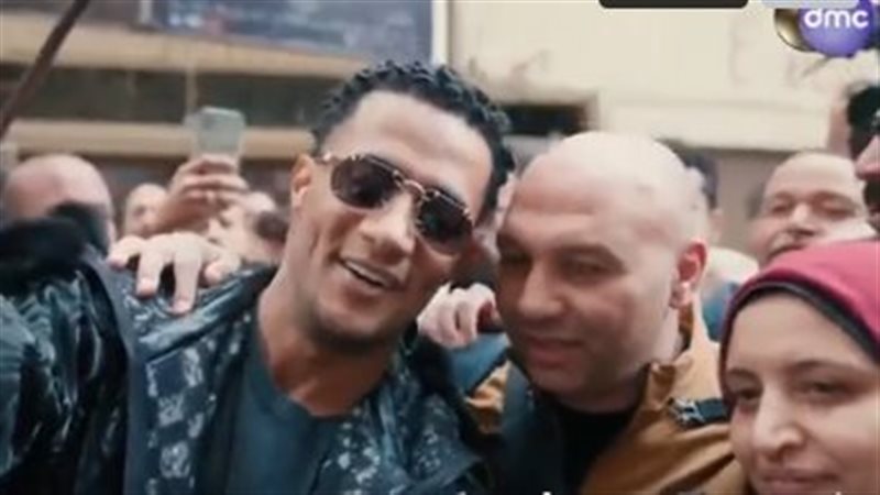 محمد رمضان في مدفع