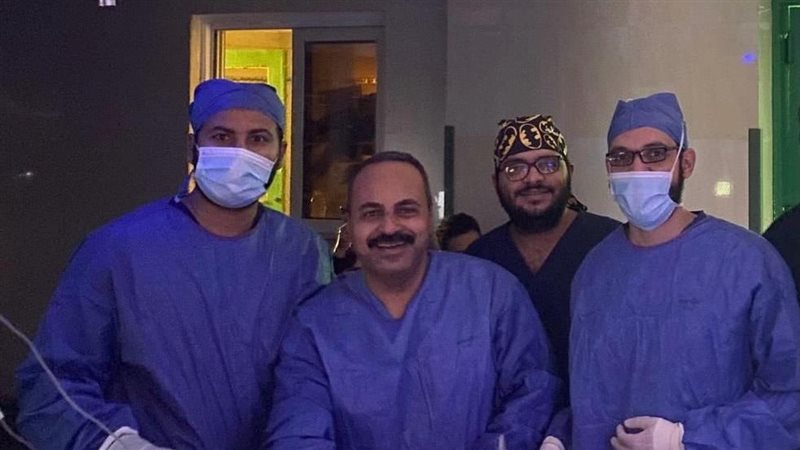فريق طبي بمستشفى