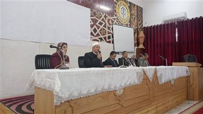 اوقاف سوهاج تنظم ندوة علمية بكلية الدراسات الإسلامية 