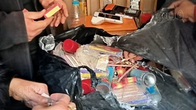 ضبط 1223 قطعة ألعاب نارية في السنطة بالغربية (صور)