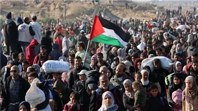 الهجرة الطوعية.. فخ الصهاينة لتفريغ غزة.. سلامة: أمريكا تبحث عن الربح.. وفؤاد: مشروعات غير قابلة للتطبيق