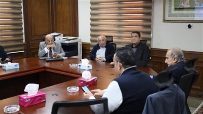 لجنة إعمار غزة تشكل ثلاث مجموعات عمل وتبدأ في إعداد خطة عاجلة للإيواء