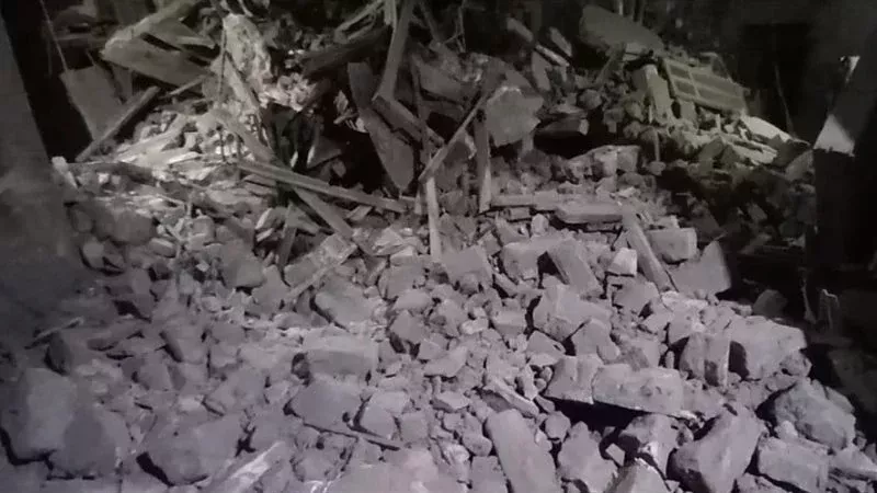 إنهيار جزئي لمنزل