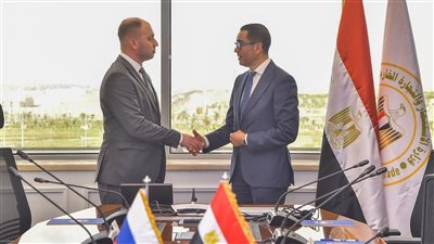 الخطيب يلتقي نائب وزير الصناعة والتجارة الروسي لبحث سبل تعزيز العلاقات الاقتصادية