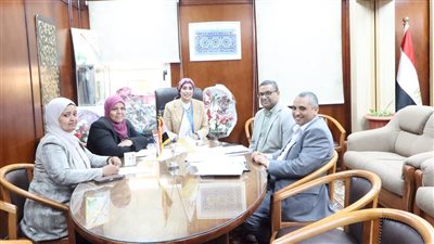 مجلس إدارة نادي أعضاء هيئة التدريس والعاملين بجامعة الأقصر يعقد اجتماعه الأول