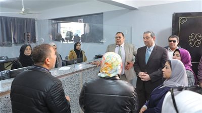 محافظ دمياط يتفقد المركز التكنولوجي لخدمة المواطنين بالرحامنة
