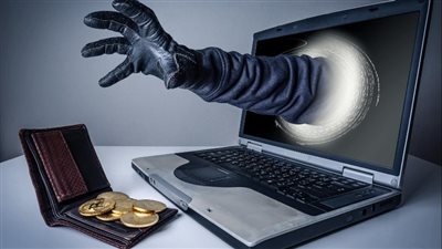 المستريح أون لاين.. FBC لن تكون الأخيرة.. الرمال البيضاء.. سراب البحث عن الثروة.. عبد الوهاب: المنصات الإلكترونية  تعيد استخدام أساليب احتيالية قديمة بتقنيات حديثة