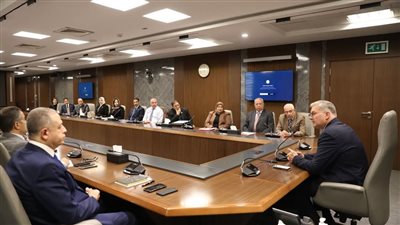 وزير البترول يلتقي أعضاء مجلسي النواب والشيوخ لبحث التعاون المشترك