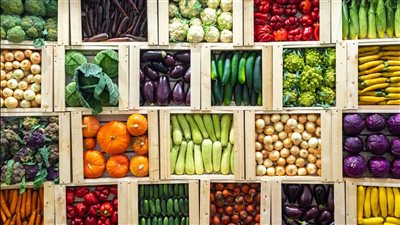 أسعار الخضراوات اليوم في سوق العبور، ارتفاع البصل والكوسة وانخفاض الخيار