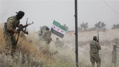 سيناريوهات الوضع في سوريا.. الأسد صفقة روسيا المنتظرة.. واحتواء الانقسامات السياسية والعرقية أبرز التحديات أمام أحمد الشرع