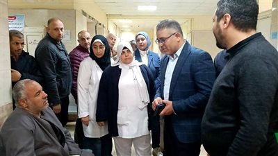 مدير التأمين الصحي بالقليوبية في جولة مفاجئة لمتابعة جاهزية الطوارئ والخدمات الطبية