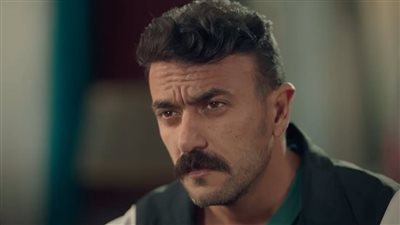 مسلسلات رمضان 2025، حجاج عبد العظيم يحاول ذبح ابنته كناريا في الحلقة 6 من فهد البطل