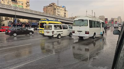 تساقط أمطار وحبات من الثلج على القاهرة والجيزة (فيديو وصور)