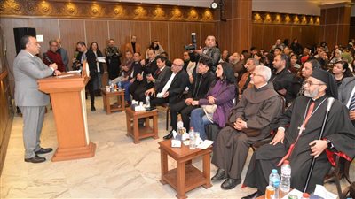 محافظة أسيوط تختتم مهرجان 180 درجة للقراءة والمواهب في نسخته الخامسة (صور )