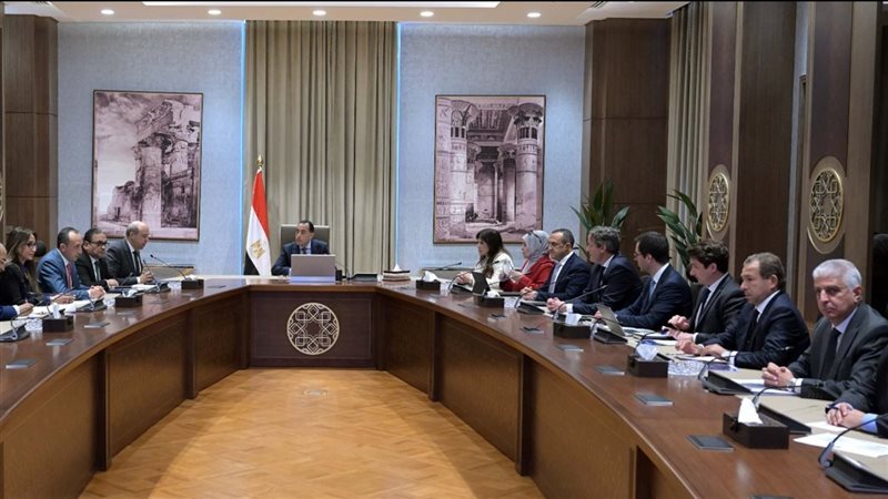 اجتماع برئاسة الدكتور