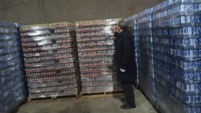 تموين الشرقية تضبط 209 آلاف عبوة مياه غازية مجهولة المصدر في بلبيس 