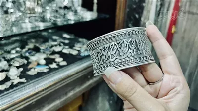 سعر جرام الفضة اليوم السبت، وهذا العيار يسجل 41.8 جنيه