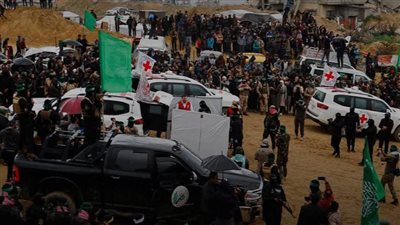 كتائب القسام تستعد لتسليم جثامين 4 أسرى إسرائيليين 