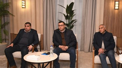 وزير الإسكان يستعرض موقف المشروعات التنموية بالعلمين الجديدة والساحل الشمالي الغربي