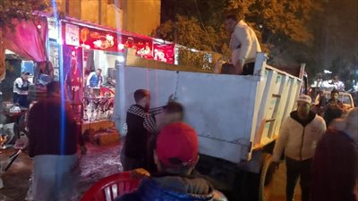 حملة مكثفة لرفع الإشغالات بحي المنيرة الغربية في الجيزة