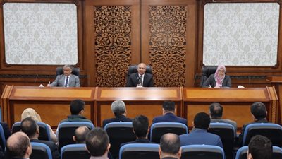 الصناعة: جاري الانتهاء من ترفيق الأراضي الصناعية لطرحها على المستثمرين