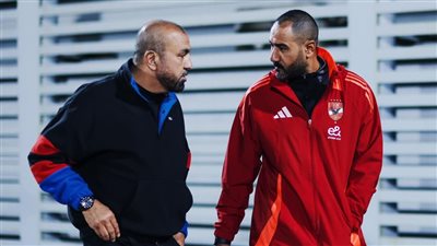 مكافآت خاصة للاعبي الأهلي حال الفوز بالقمة 130 