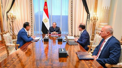  السيسي يوجه الحكومة بالحد من التضخم وتحسين الإنتاجية بهدف تحقيق معدلات نمو أعلى