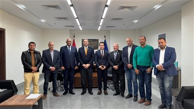 أشرف صبحي يوجه بحل مشكلات مراكز الشباب بدمياط