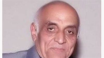 أخبار الفن اليوم: وفاة المخرج محمد الشال.. طلاق ياسمين عبد العزيز وخالد سليم في وتقابل حبيب.. محمد رمضان يوزع 200 ألف جنيه على عمال مسجد تحت الإنشاء